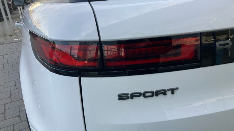 Land Rover Range Rover Sport 3.0 D300 Dynamic SE 5dr Auto Diesel Estate